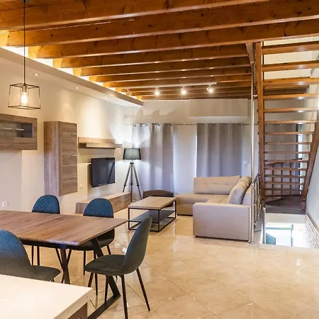 Southern Apartment